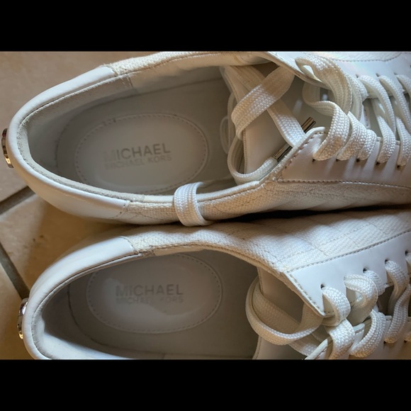 michael kors size 7men. good condition - Picture 6 of 10